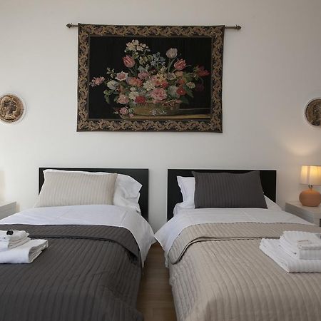 Ferienwohnung House Paganica Rom Zimmer foto